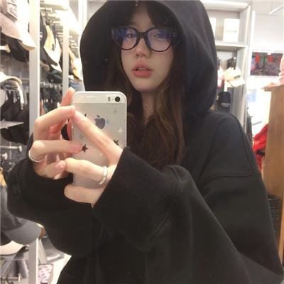 简·奥斯汀毁了我的生活封面