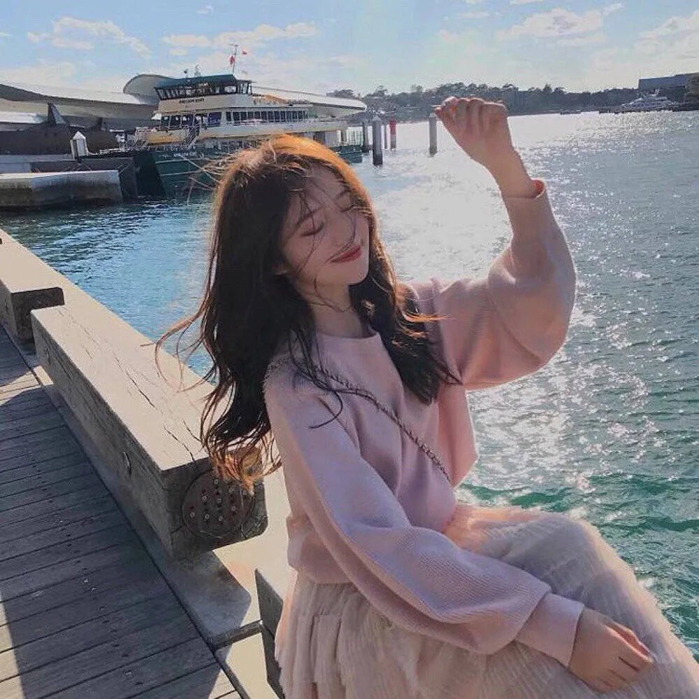 铁塔油花浪漫曲封面